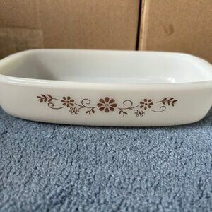 Vintage Dynaware Pyr-O-Rey White Glass Brown Daisy Flower Casserole Dish 22
